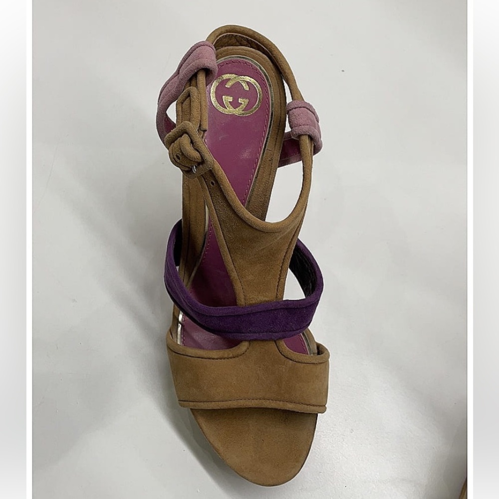 Authentic Gucci Two Tone Suede Platform Heels - Picture 7 of 13
